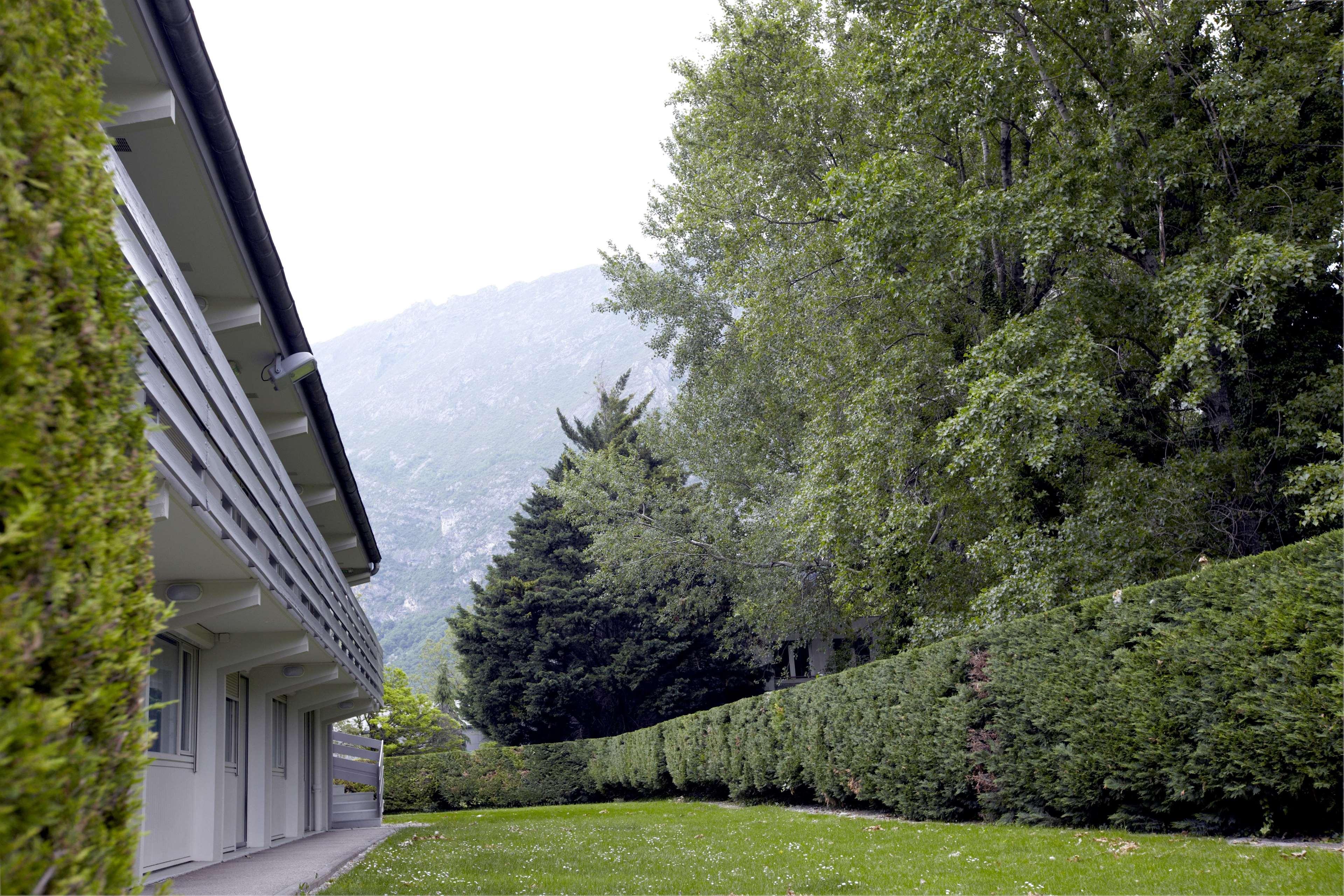 Hotel Campanile Grenoble Nord - 3*